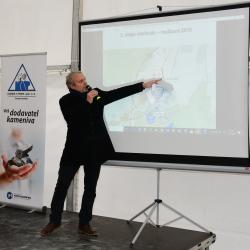Slavnostní otevření obchvatu městysu Ševětín na Českobudějovicku pro nákladní vozidla.