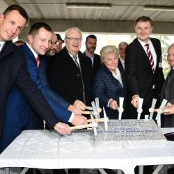 Nemocnice České Budějovice, a.s. slavnostně zahájila přístavbu a přestavbu pavilonu CH. Slavnostní poklepání na základní kámen.