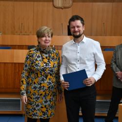 Kategorie Stavebnictví, architektura a související služby: Ing. Pavel Hofman – Projekce, realizace a údržba zahrad.