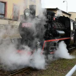 Jindřichohradecké úzkokolejky představují soubor dvou úzkokolejných drah s rozchodem 760 mm. Jsou jedinečným dopravním systémem s historickým a technickým významem pro celé území. Představují kulturní dědictví nadregionálního významu. Jsou častým cílem tuzemských i zahraničních návštěvníků.  