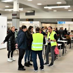 Jihočeský kraj zprovoznil pro pomoc uprchlíkům z Ukrajiny na letišti v Plané Krajské asistenční centrum pomoci Ukrajině (KACPU).