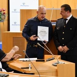 Hejtman Kuba obdržel Řád svatého Floriána za neutuchající podporu dobrovolných hasičů.