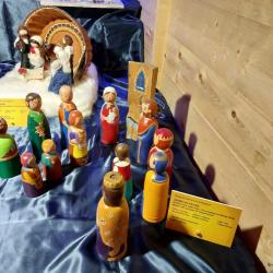 V pondělí 9. prosince byla ve Vatikánu zahájena prestižní výstava 100 jesliček, která každoročně přitahuje pozornost návštěvníků z celého světa. Mezi 125 betlémy z 21 zemí, vybranými z celkového počtu 300 přihlášených, letos nechybí ani Česká republika.