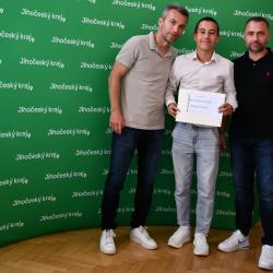 Náměstek Štojdl pogratuloval fotbalovým nadějím z Akademie Dynama, které zazářily doma i v zahraničí.