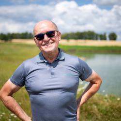 Pět vodních nádrží a jedenáct tůní vzniklo v údolí Pod lipami na Milevsku. Součástí projektu byla také revitalizace údolní nivy stávajícího Pytláckého potoka a výsadba dřevin.