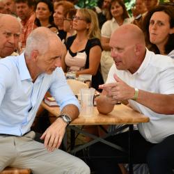 Čestice převzaly Zlatou stuhu pro Vesnici roku Jihočeského kraje 2025.