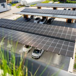 Třetí místo patří projektu BudexHUB, čtyřpatrové pasivní administrativní dřevostavbě dokončené v roce 2024. 