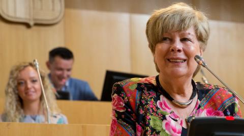 Hejtmanka Ivana Stráská při předávání cen v květnu 2019.