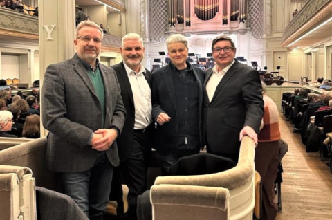 Jihočeská filharmonie sklidila v Paříži ovace. Připravuje další nahrávku s Gallianem.