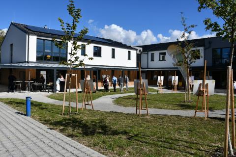 Centrum BAZALKA slavnostně otevřelo nové zázemí pro 18 klientů.