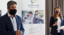 Záštitu nad soutěží každoročně nese Jihočeský kraj a soutěže se pravidelně účastní 1. náměstek hejtmanky Jihočeského kraje Josef Knot, který zároveň uděluje mimořádnou cenu. V tomto ročníku vybral technologický produkt a své rozhodnutí komentoval těmito slovy:  „Letos mimořádnou cenu uděluji za inovativní technologický produkt „3D tisk ve stavebnictví“, který má potenciál uspět nejen národní, ale i mezinárodní úrovni.“ 