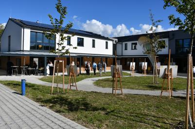 Centrum BAZALKA slavnostně otevřelo nové zázemí pro 18 klientů.